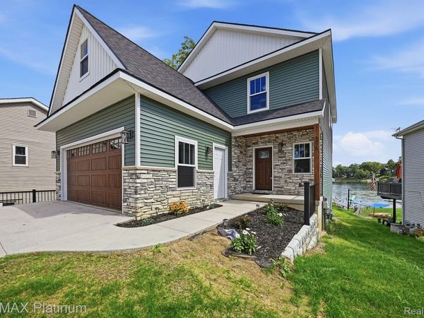 4075 Highcrest Drive, Genoa Township, Mi 48116
