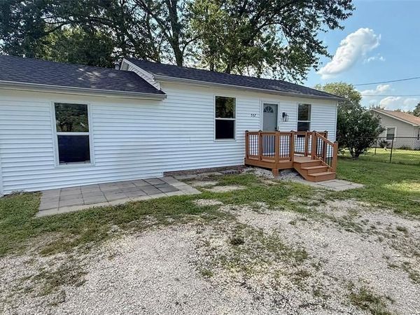 557 Vreeland Road , Hillsboro, MO 63050