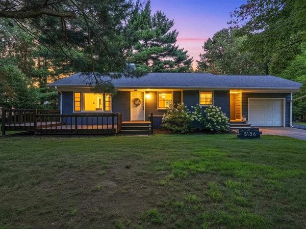 3136 FLINTVILLE ROAD, Suamico, WI 54313