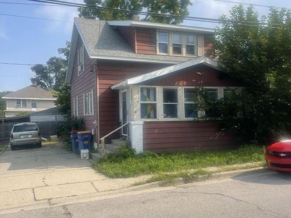 527 Cordelia Street SW, Grand Rapids, MI 49503
