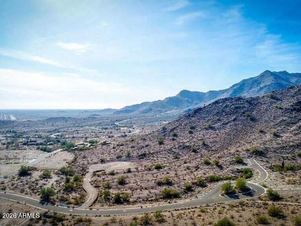 3305 W HIGHLANDS Drive, Unit 42, Buckeye, AZ 85396