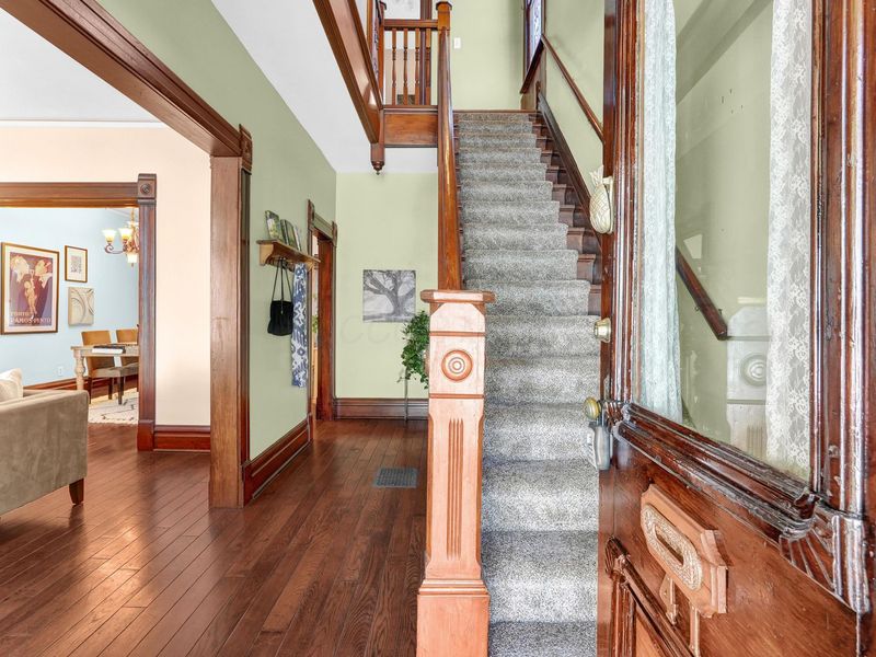 41 E Prescott Street, Columbus, OH 43215 Photo 6