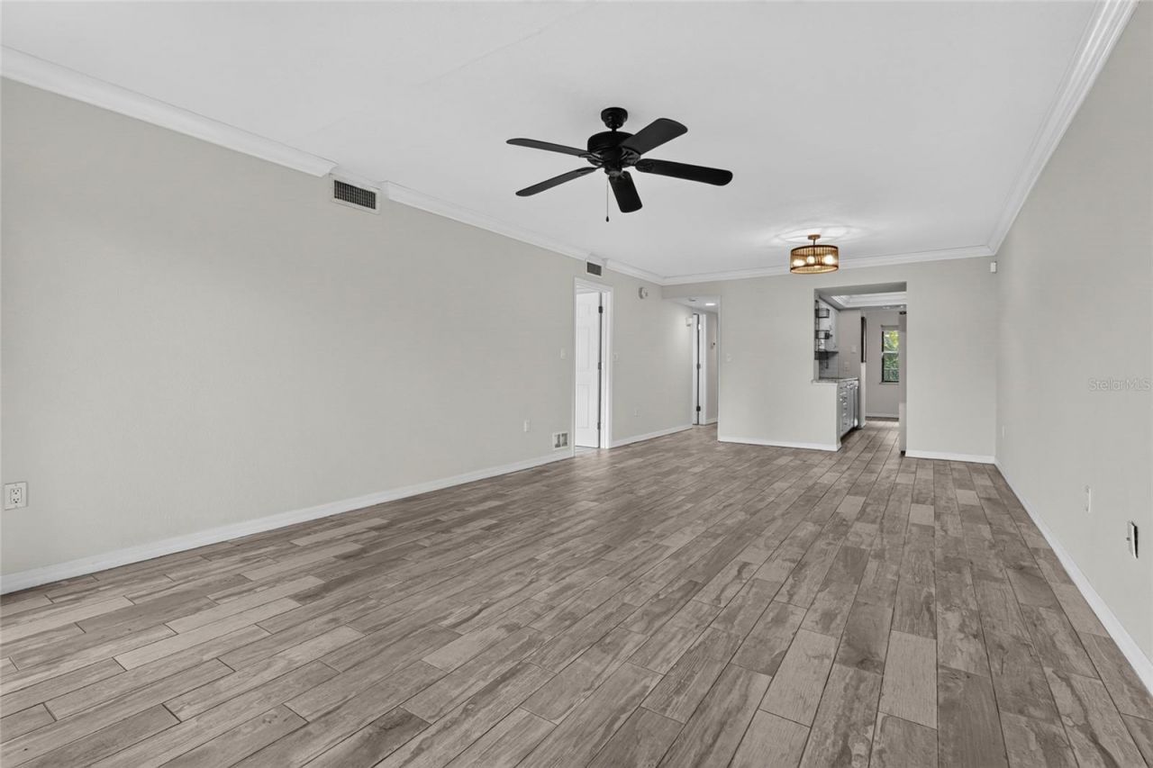 204 3rd Street W, Unit 103, Bradenton, FL 34205 Photo