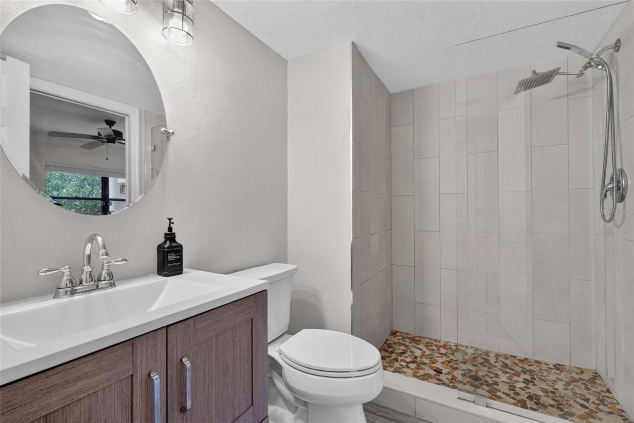 204 3rd Street W, Unit 103, Bradenton, FL 34205 Photo