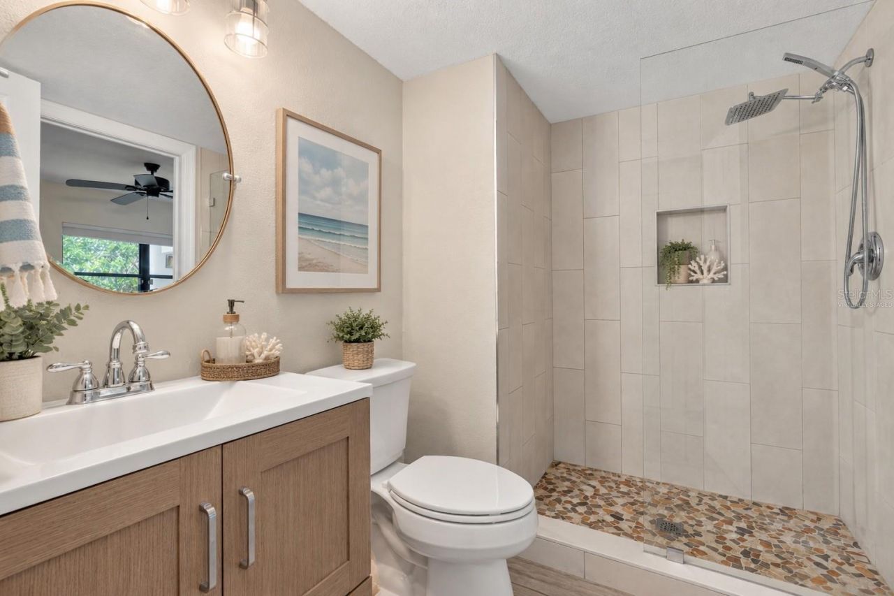 204 3rd Street W, Unit 103, Bradenton, FL 34205 Photo