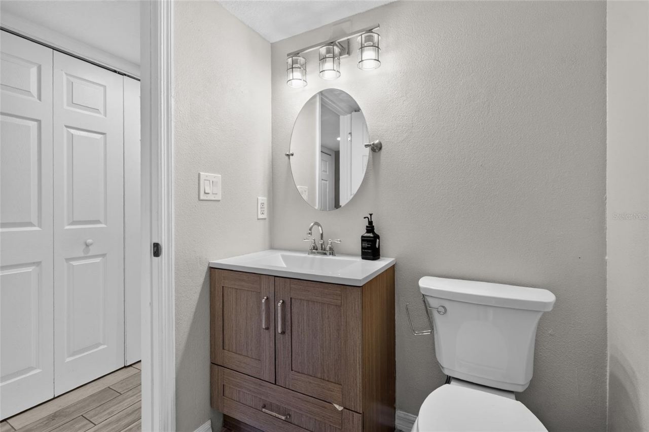 204 3rd Street W, Unit 103, Bradenton, FL 34205 Photo