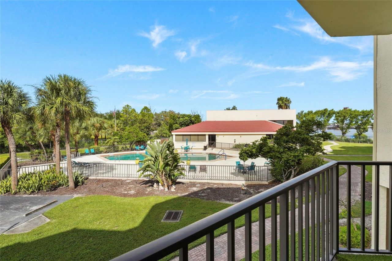 204 3rd Street W, Unit 103, Bradenton, FL 34205 Photo