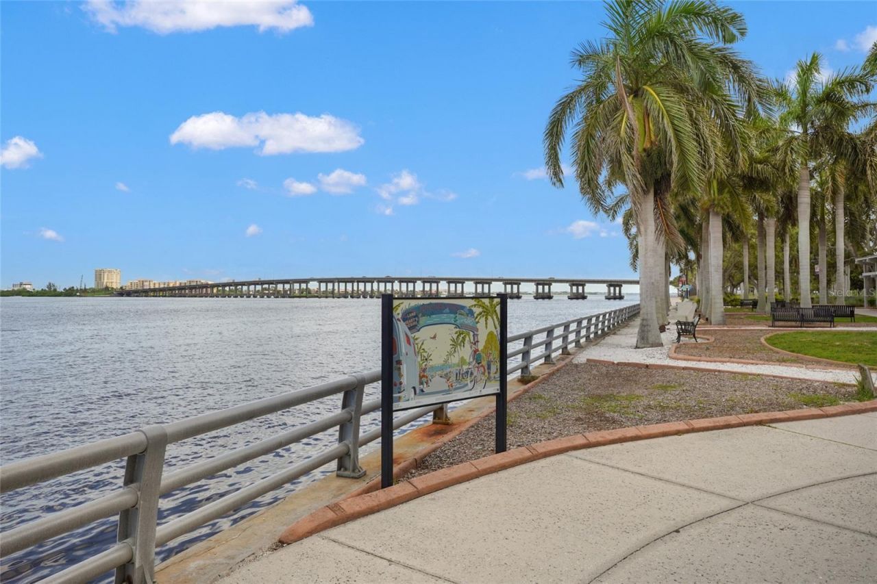 204 3rd Street W, Unit 103, Bradenton, FL 34205 Photo