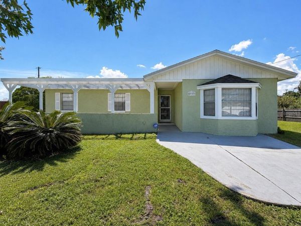 2777 GREEN MEADOW CIRCLE , KISSIMMEE, FL 34741