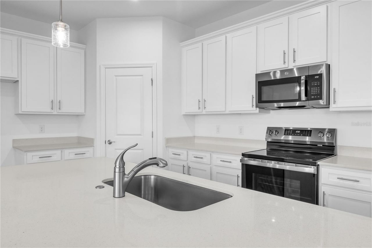 3836 Senna Way , Tavares, FL 32778 Photo