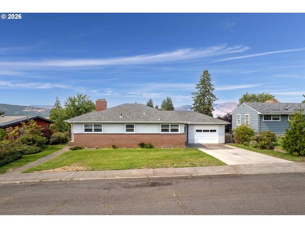 321 W 21ST ST, The Dalles, OR 97058