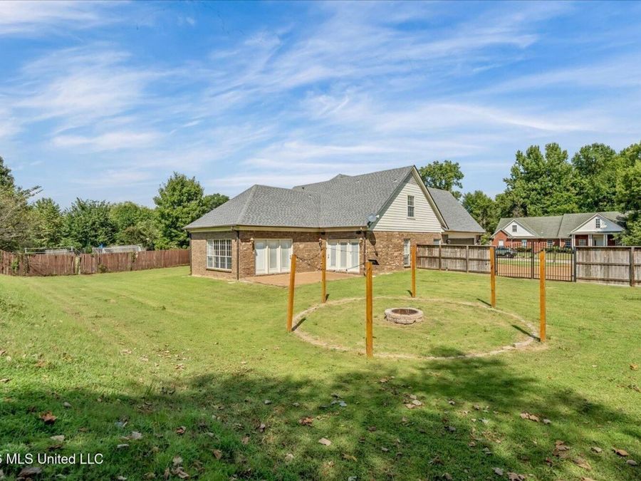 Property Image 32