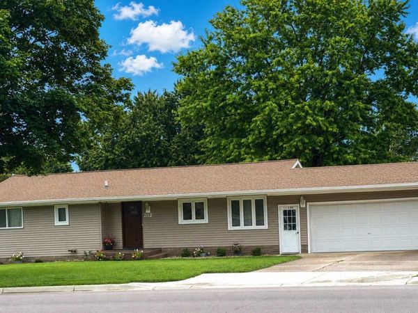 312 N Main Street, Sherburn, MN 56171