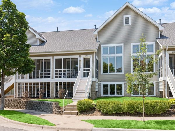 236 6th Street NE, Minneapolis, MN 55413
