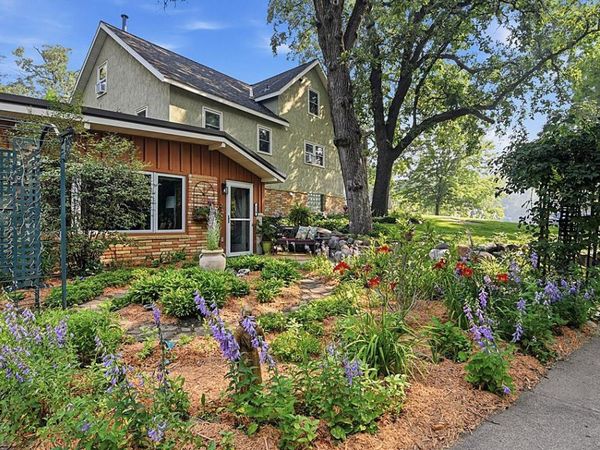 220 4th Street S, Sauk Rapids, MN 56379