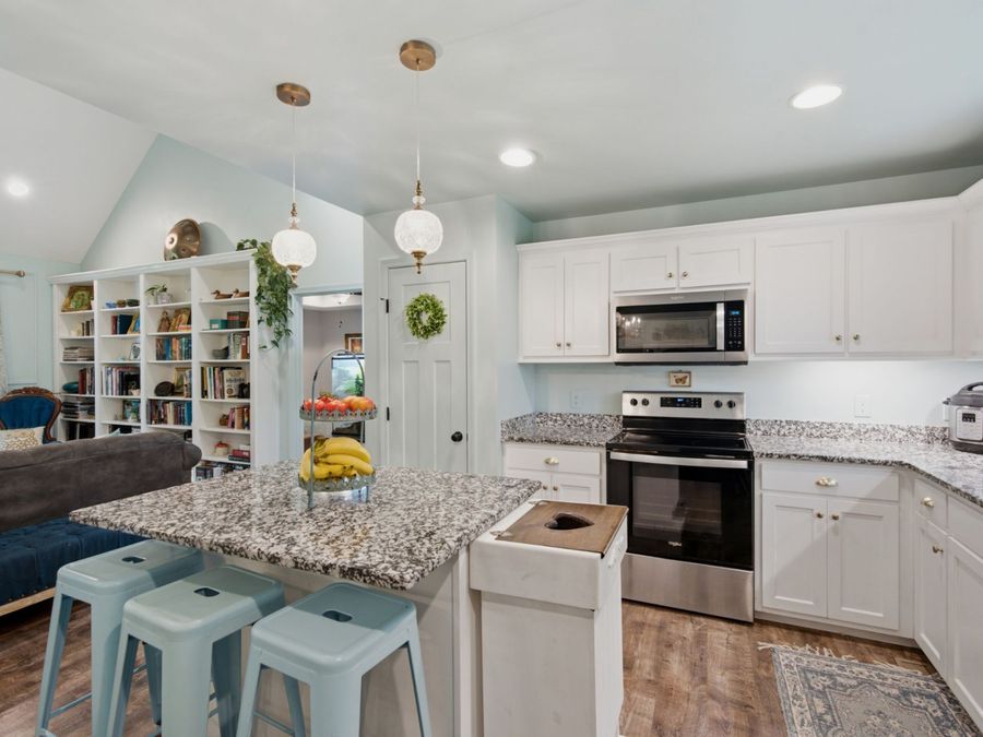 Property Image 9