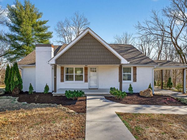 104 Henegar St , McMinnville, TN 37110