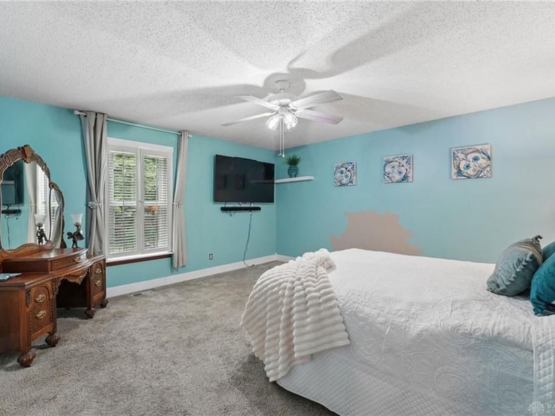 2400 Yuma Drive, London, OH 43140 Photo 15