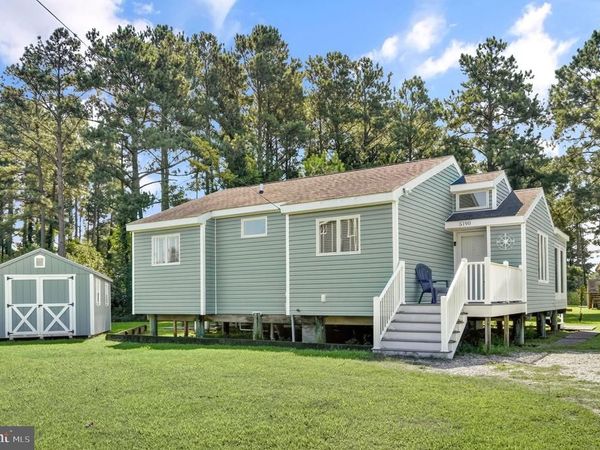 5190 PINE TREE WAY , CHINCOTEAGUE ISLAND, VA 23336