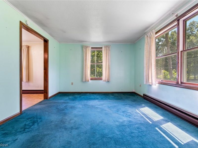 10685 Scotts Corners Road, Diamond, OH 44412 Photo 7