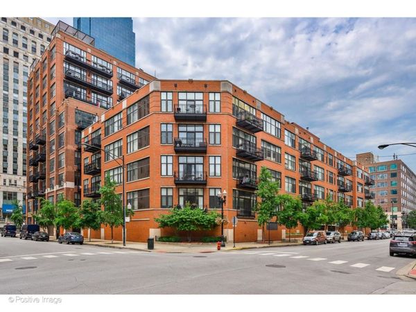 333 W Hubbard Street , Unit 701, Chicago, IL 60654