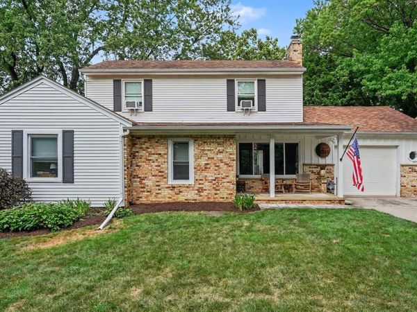 1265 Newport Road, Ann Arbor, MI 48103