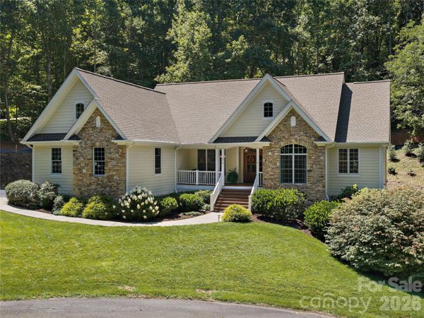 314 Summerset Drive, Clyde, NC 28721