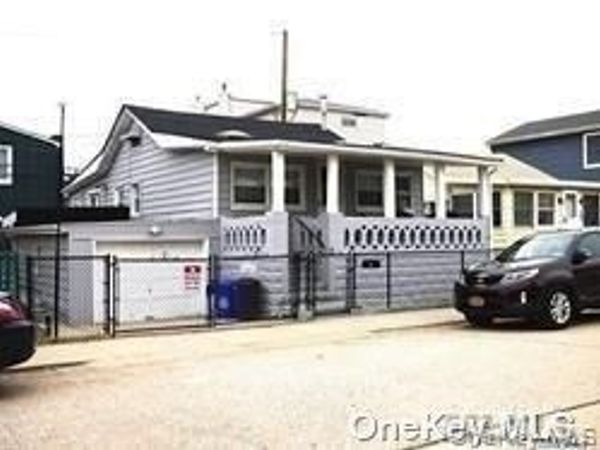 39 Virginia Avenue, Long Beach, NY 11561