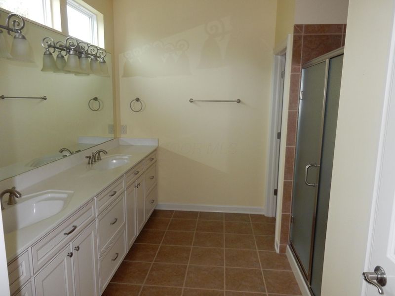 144 Tinley Park Circle , Delaware, OH 43015 Photo 8