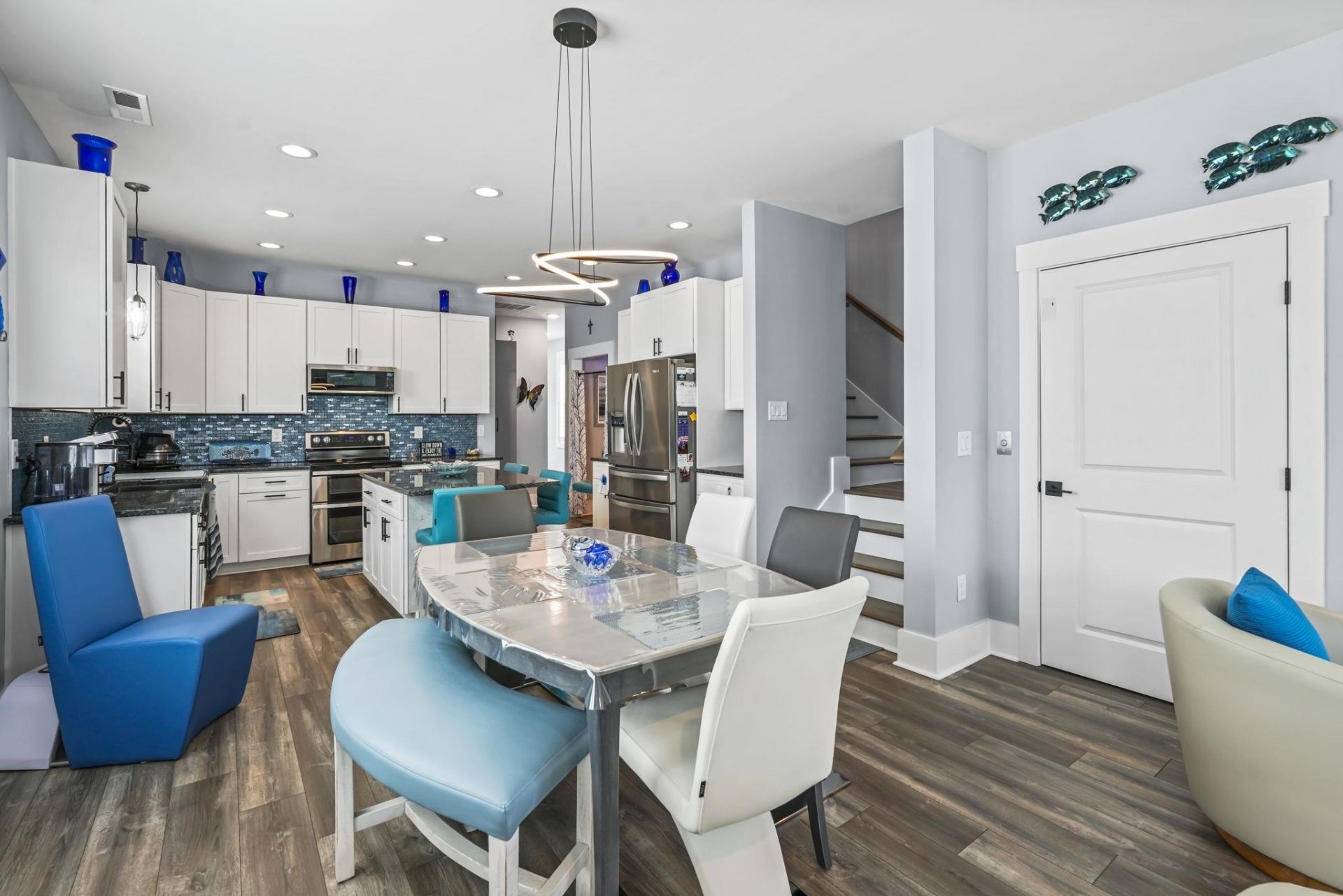 707 Elizabeth Dr. Photo 15