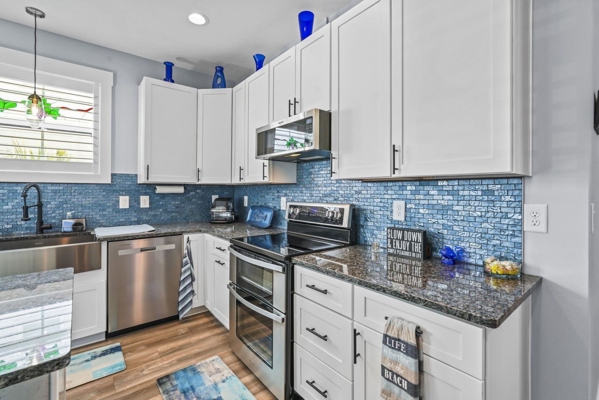 707 Elizabeth Dr. Photo 6