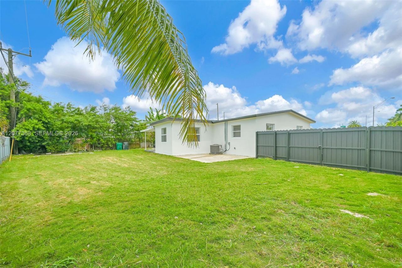 28740 SW 143rd Ct , Homestead, FL 33033 Photo
