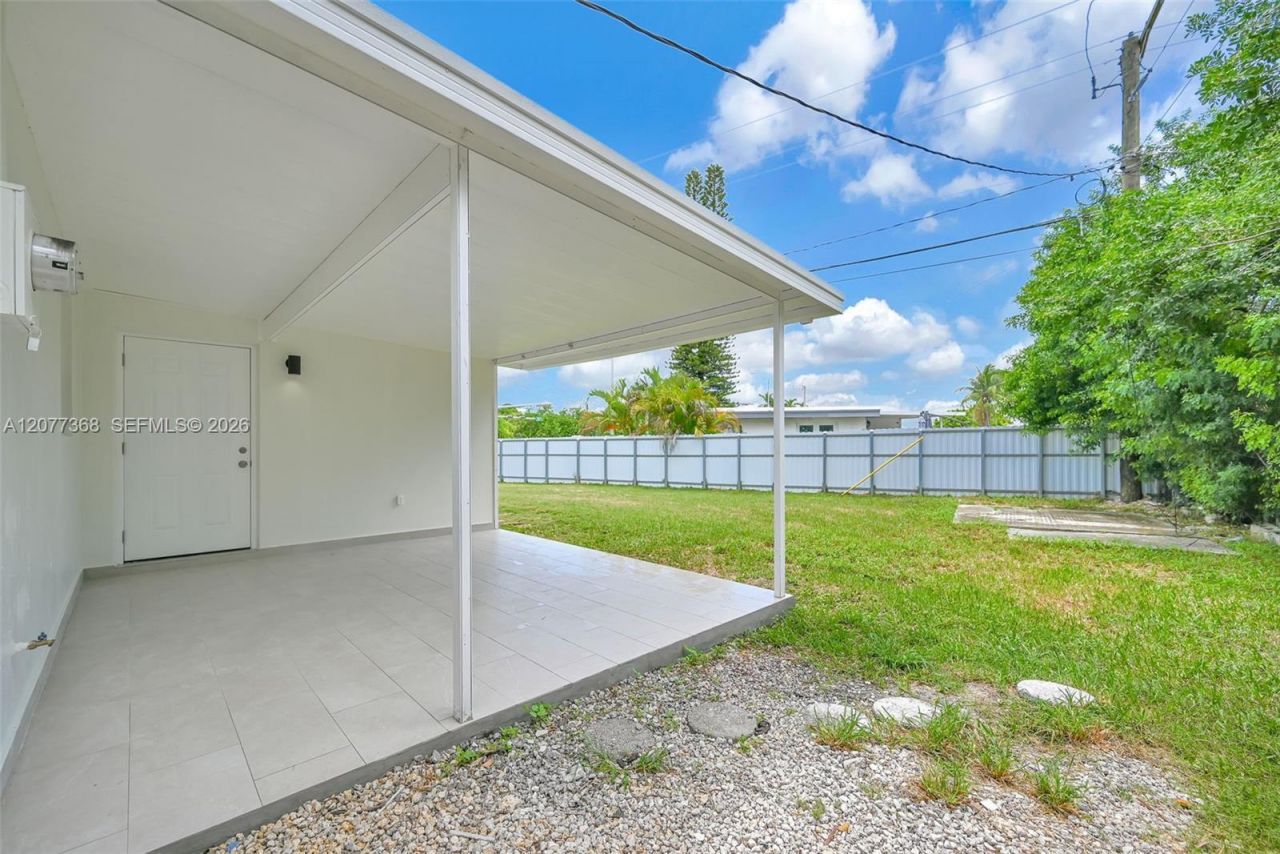 28740 SW 143rd Ct , Homestead, FL 33033 Photo