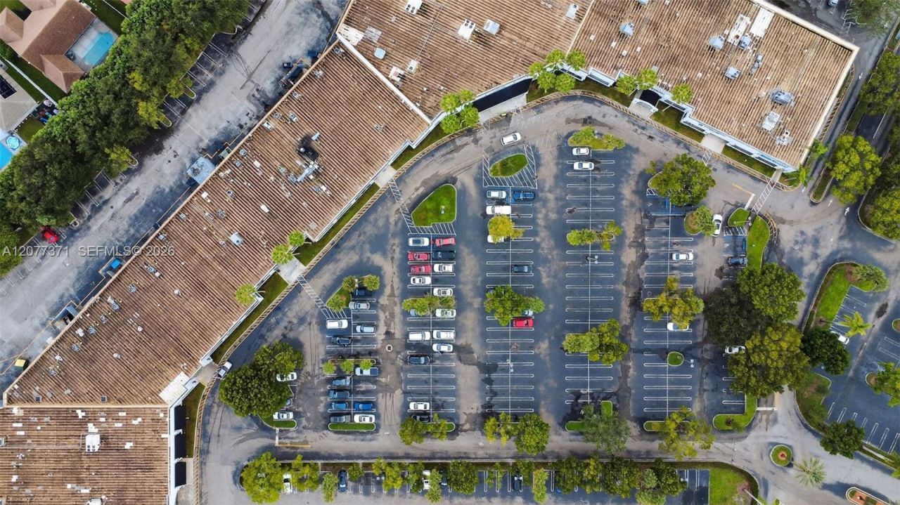 Restaurant And Bar For Sale In Coral Springs , Coral Springs, FL 33071 Photo
