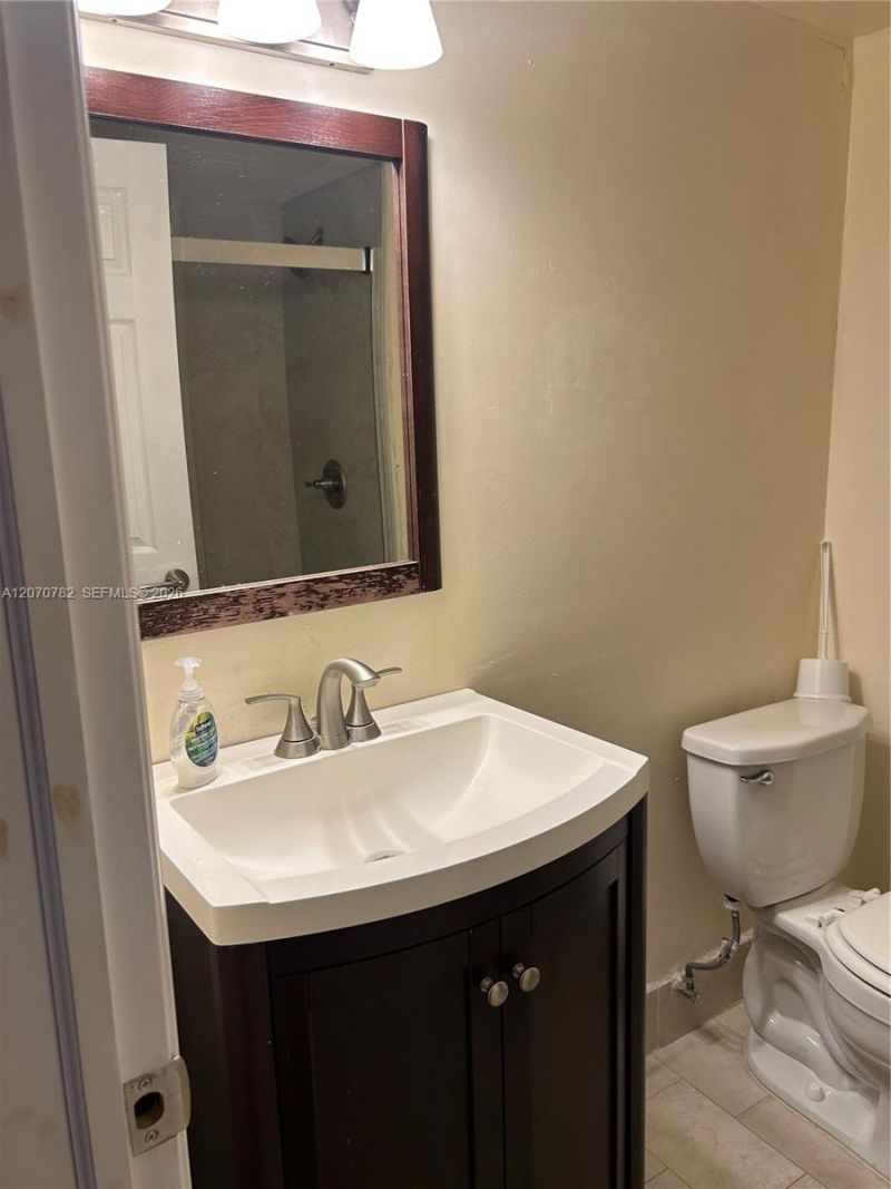 12242 SW 16th Ter , Unit 102-L, Miami, FL 33175 Photo