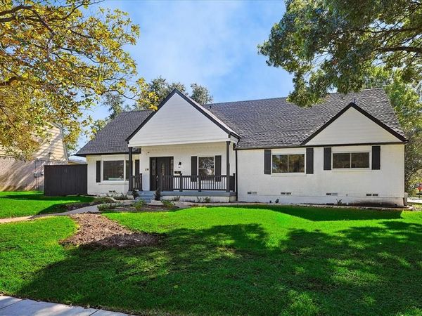 3608 Courtdale , Farmers Branch, TX 75234