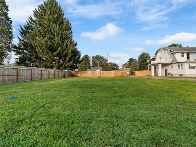 3323 Cleveland Avenue S, Canton, OH 44707 Photo 28