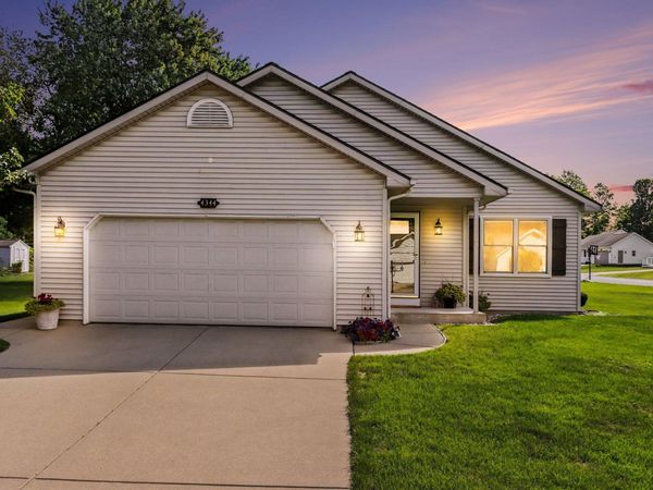 4344 Sweet Cherry Lane, Kalamazoo, MI 49004