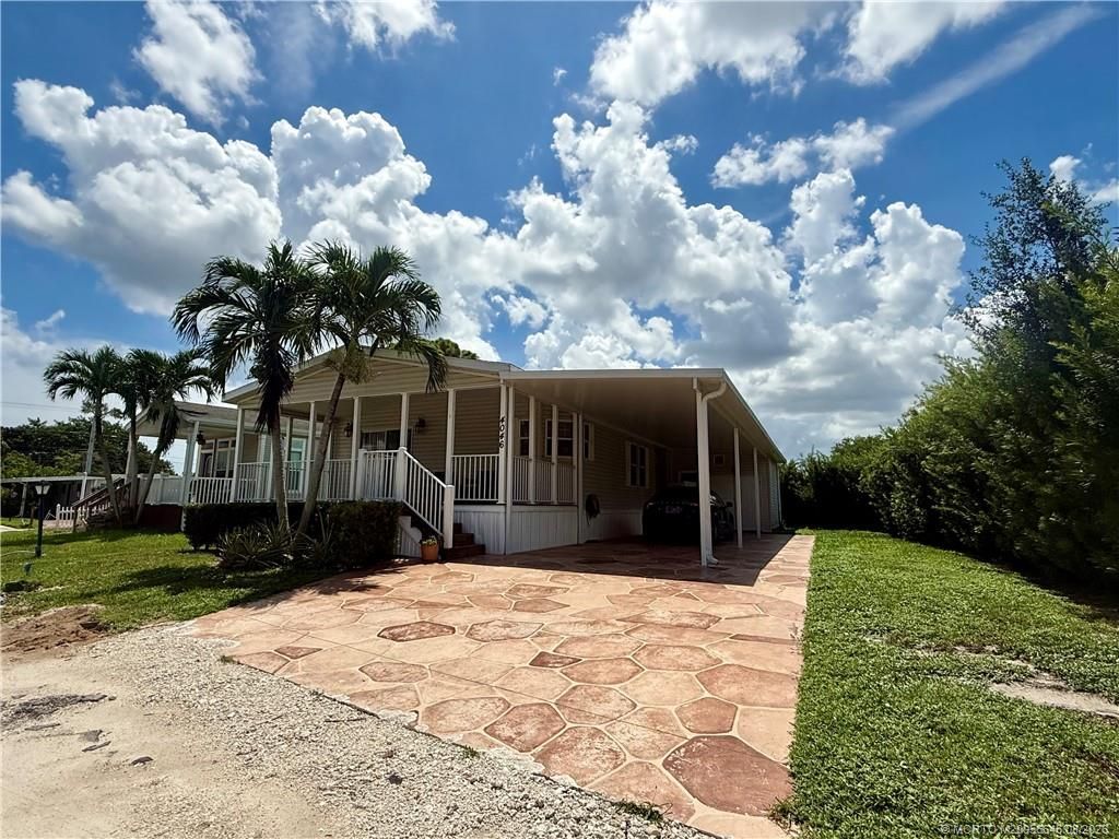 4046 3rd Court , Lantana, FL 33462 Photo