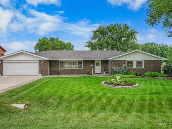 2614 Lauderdale Court , McHenry, IL 60051