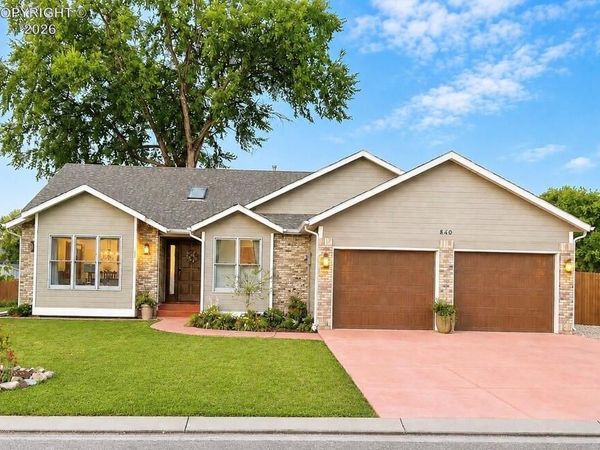 840 Ridgewood Ct, Canon City, CO 81212