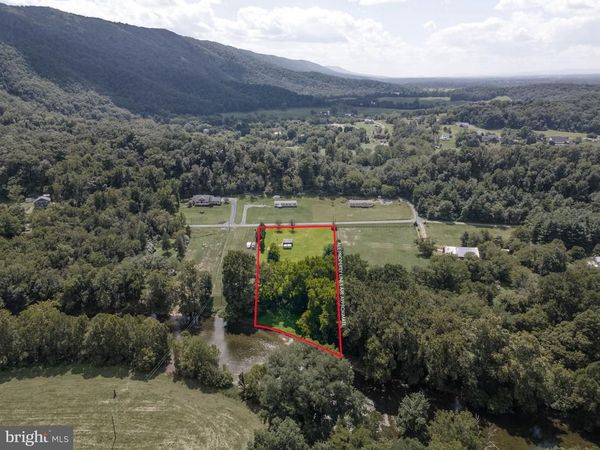 1806 DEER RAPIDS ROAD , STRASBURG, VA 22657
