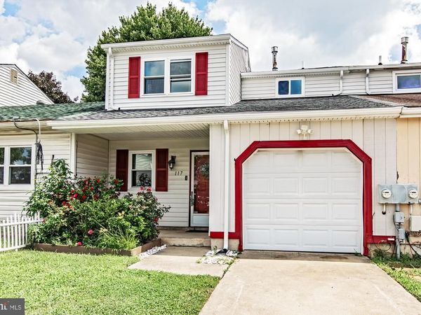 117 E BEAVER COURT , BEAR, DE 19701