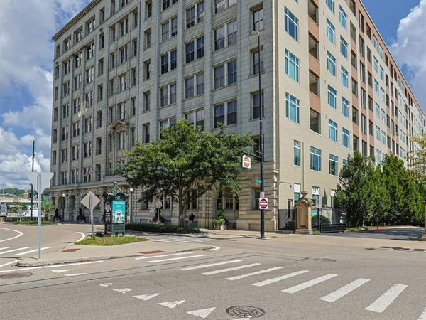 400 Pike Street, Cincinnati, OH 45202