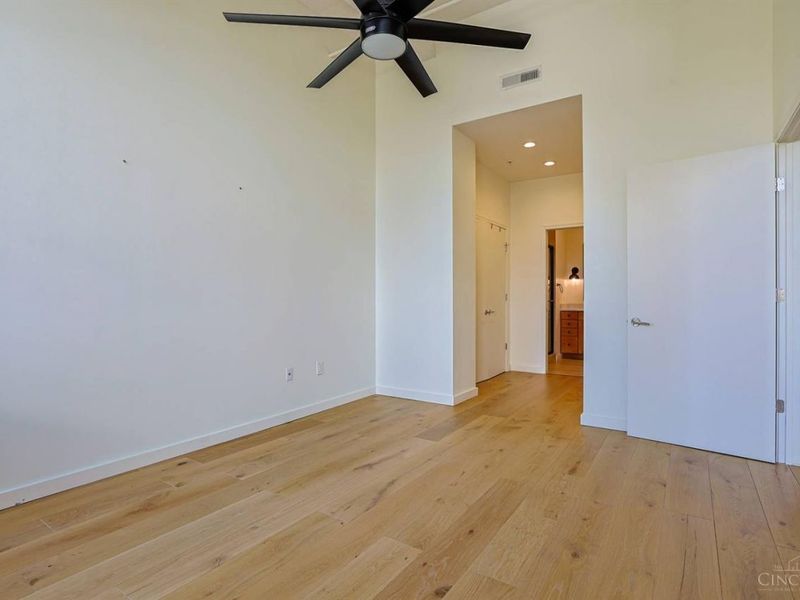 400 Pike Street, Cincinnati, OH 45202 Photo 18