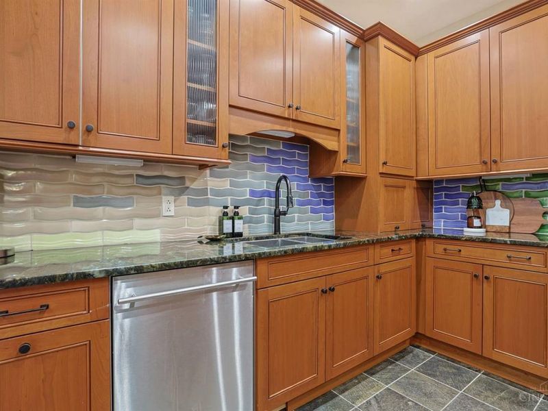 400 Pike Street, Cincinnati, OH 45202 Photo 36