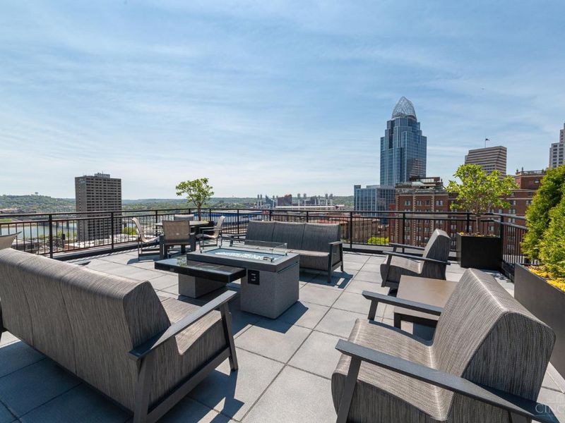 400 Pike Street, Cincinnati, OH 45202 Photo 50