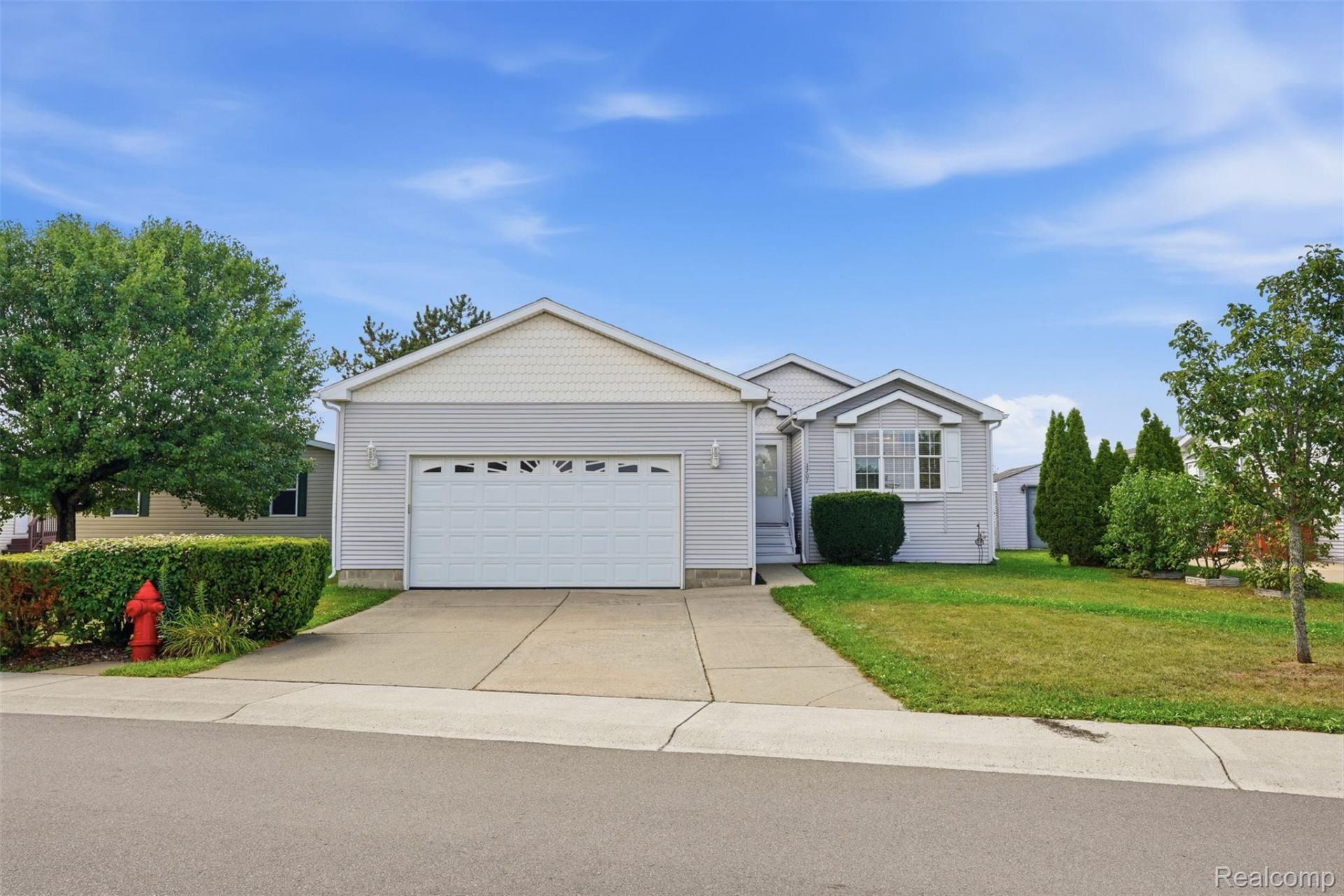 1707 Augusta Drive, Hartland Township, Mi 48353 Main Photo
