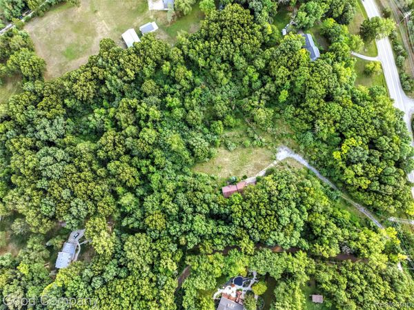 3187 Mapleridge, Milford Township, Mi 48380