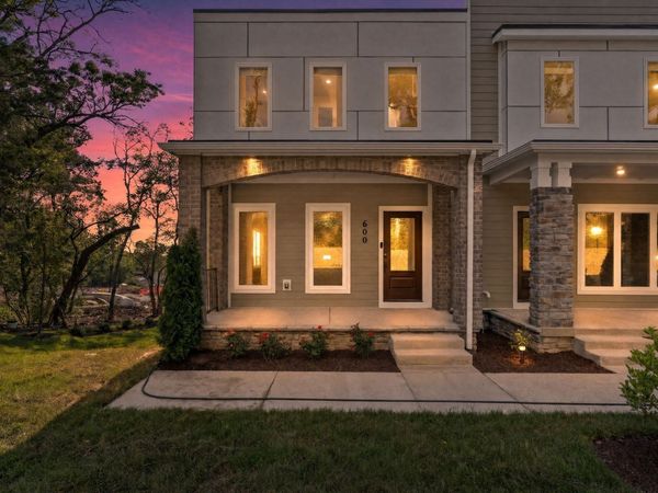 600 Summit Trl , Nashville, TN 37207